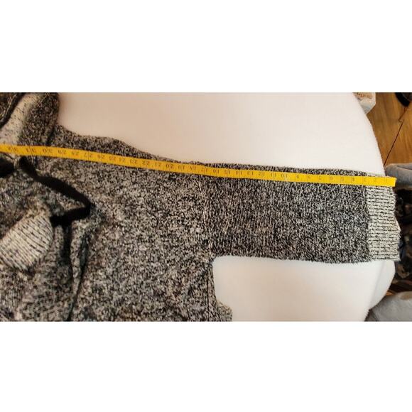 Anthropologie Ruby Moon L Gray Knit Cropped Sweater Hoodie Cozy Slouchy Skater - Picture 5 of 9